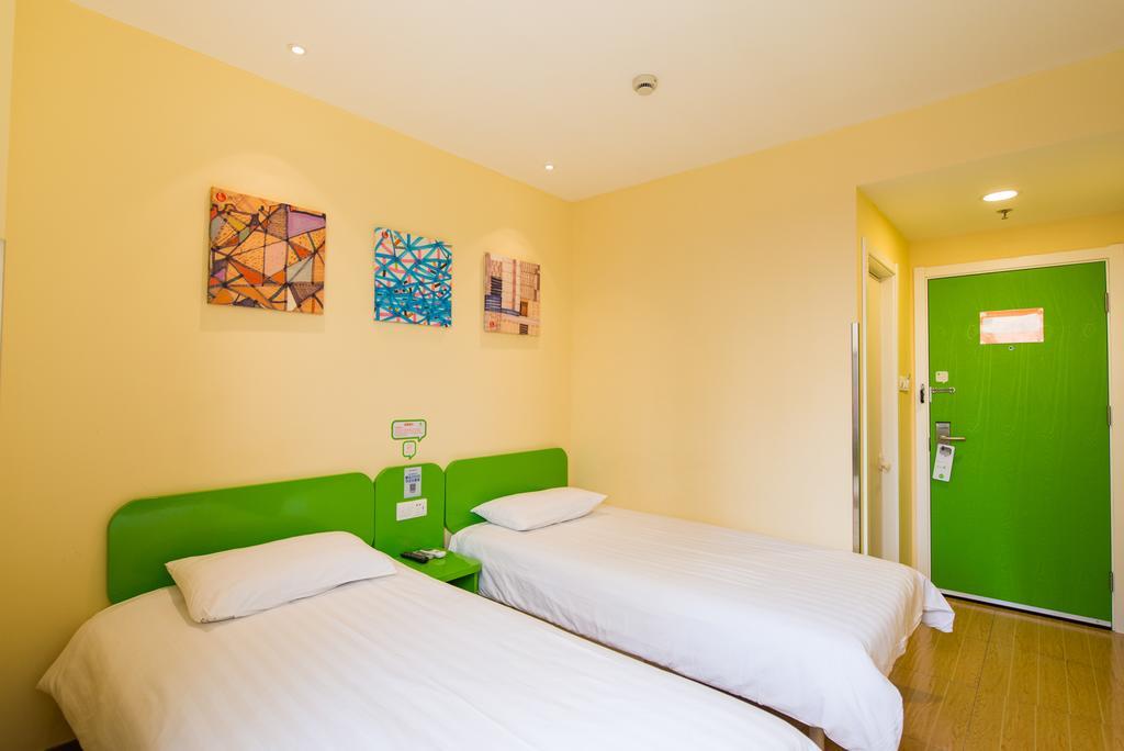 Hi Inn Ningbo Tianyi Square Branch Номер фото